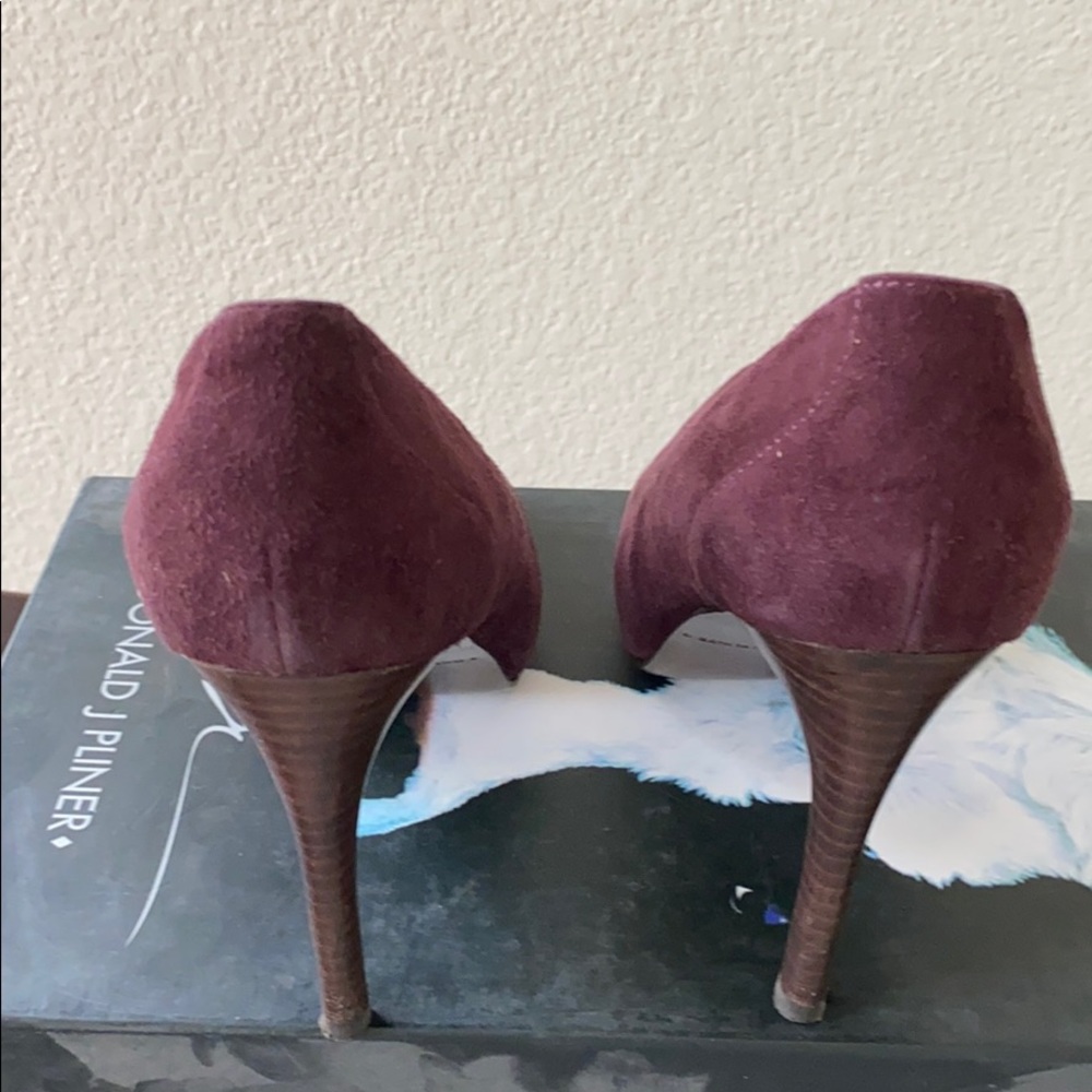 Heels - Picture 6 of 6